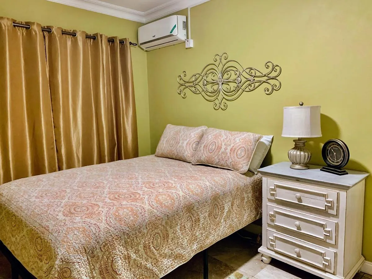 Villa Bella Vista à Kingston