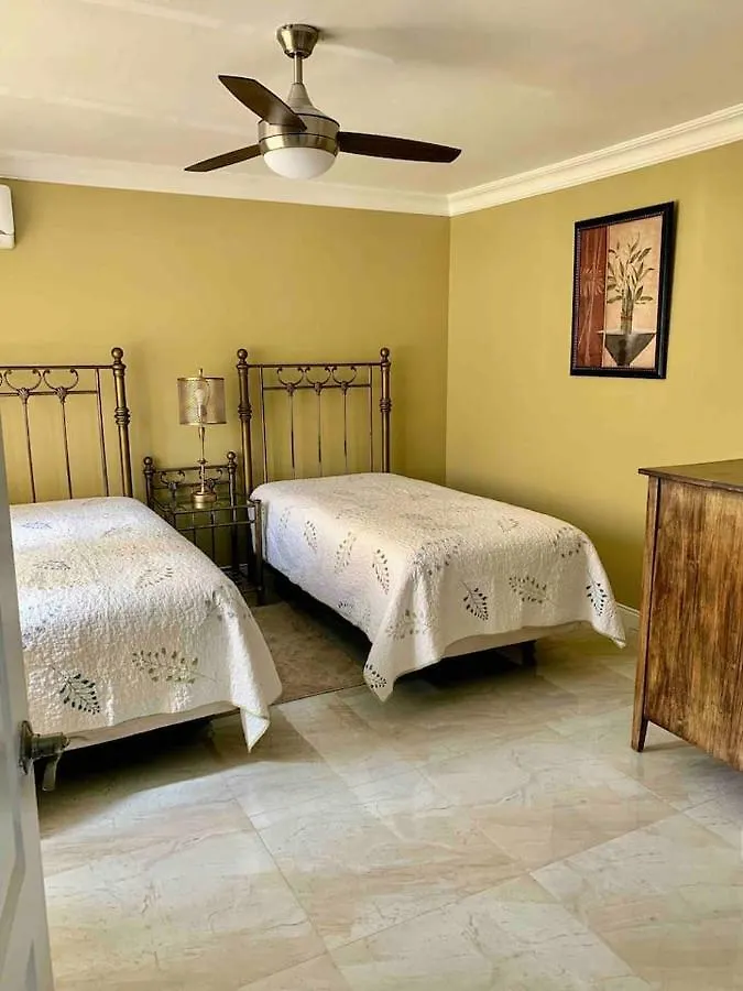 Villa Bella Vista à Kingston 0*,